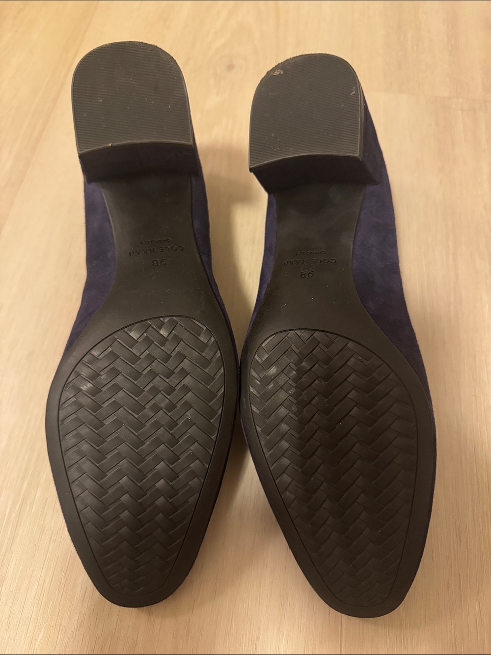 Cole Haan Go-To Shayla Navy Suede Block Heel Pumps Size 9 - Picture 2 of 6